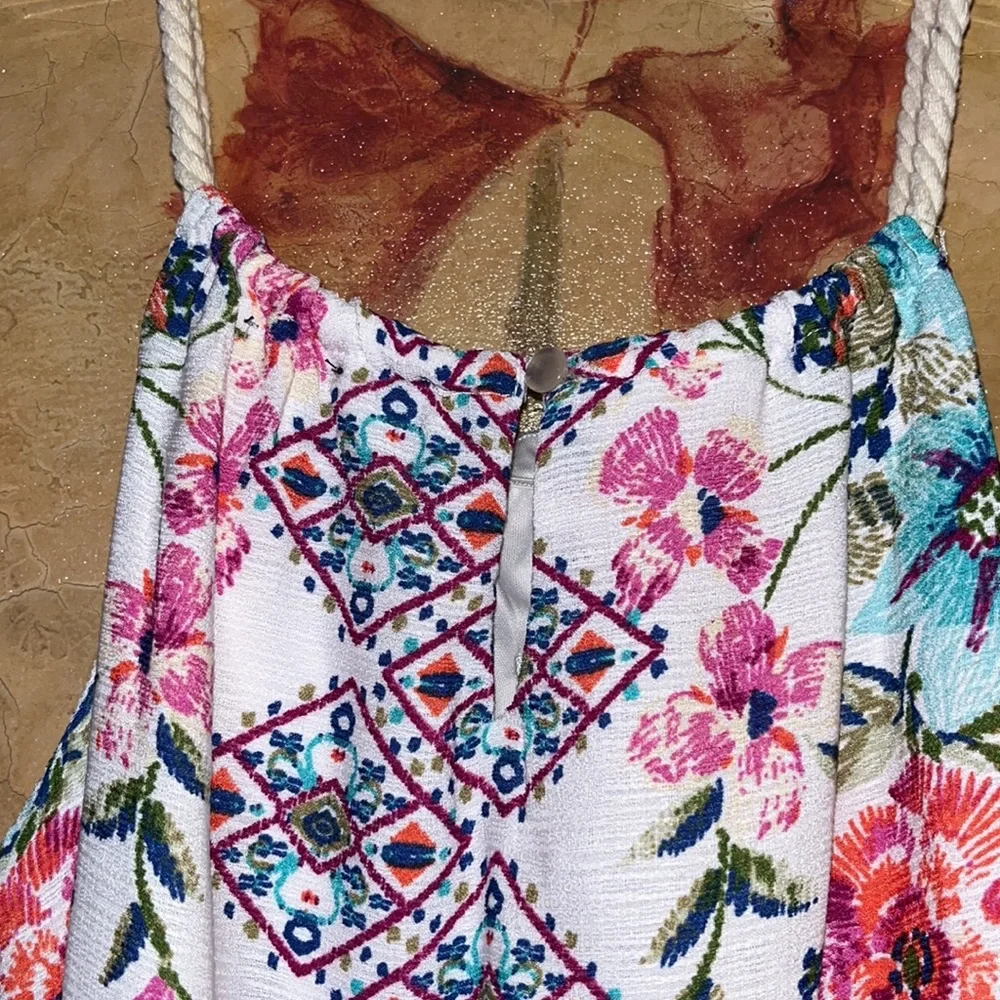 2 Dress Bundle, 1 Gap Burgundy short sleeve & 1 lilt floral sleeveless dress